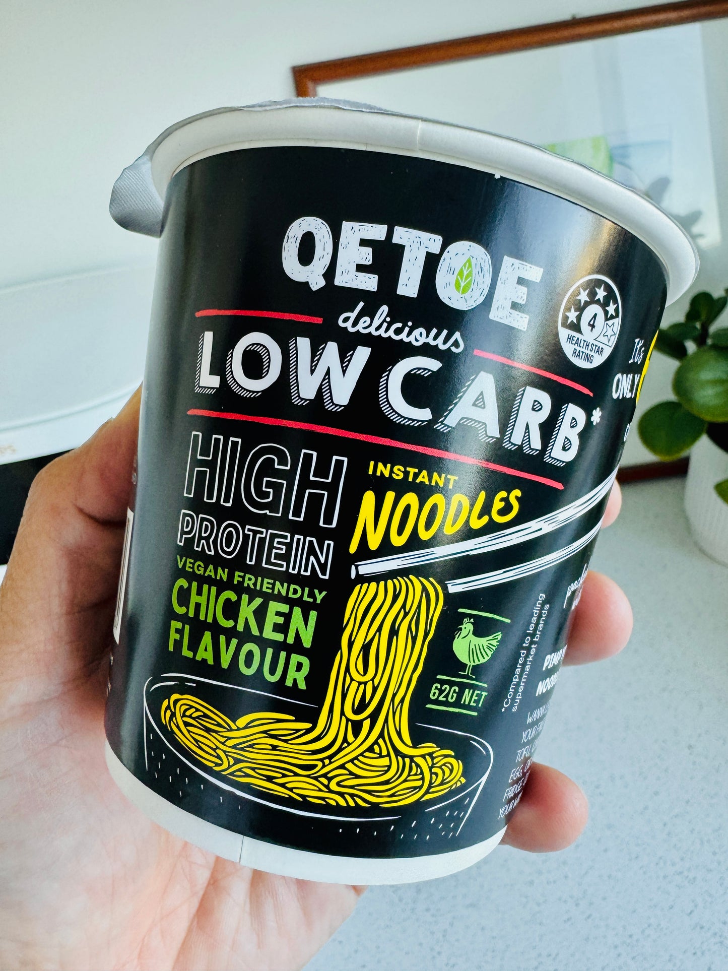 Qetoe Low Carb High Protein Instant Cup Noodle - CHICKEN 6 PACK